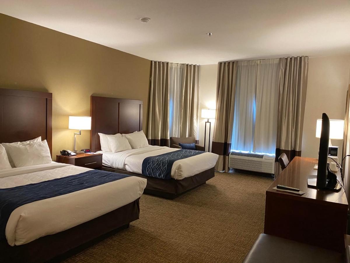Comfort On The Monterey Bay Hotel 4*