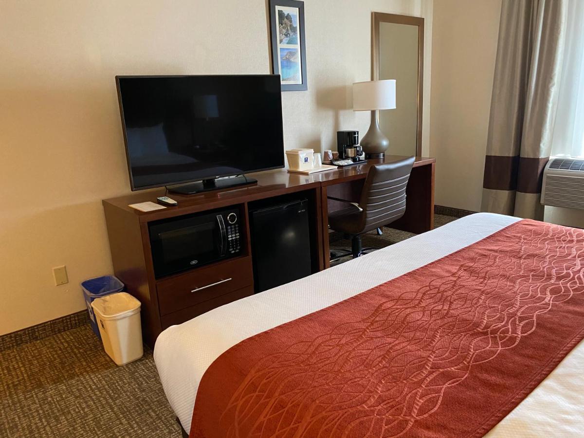 Hotel Comfort On The Monterey Bay 4*