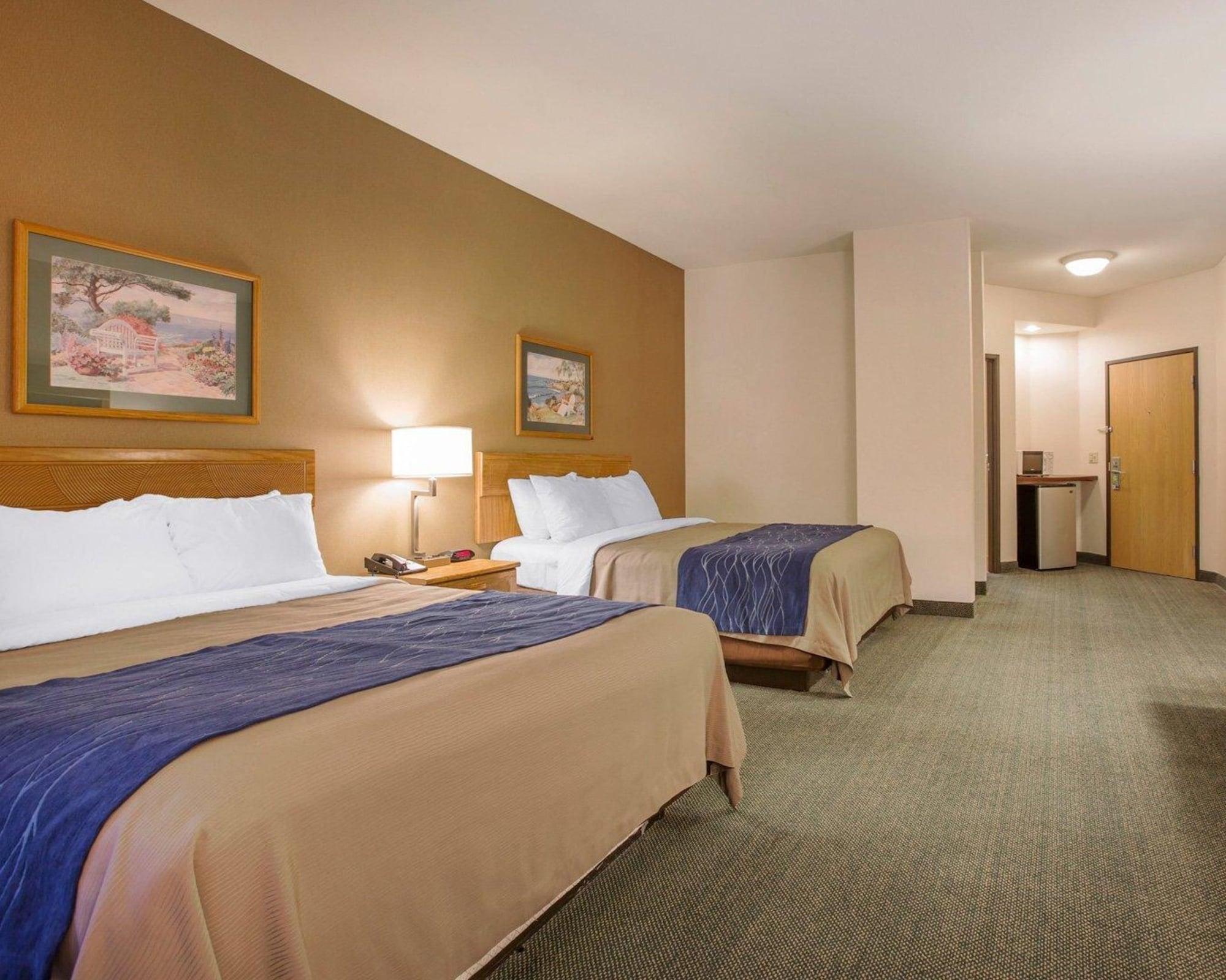 Hotel Comfort On The Monterey Bay