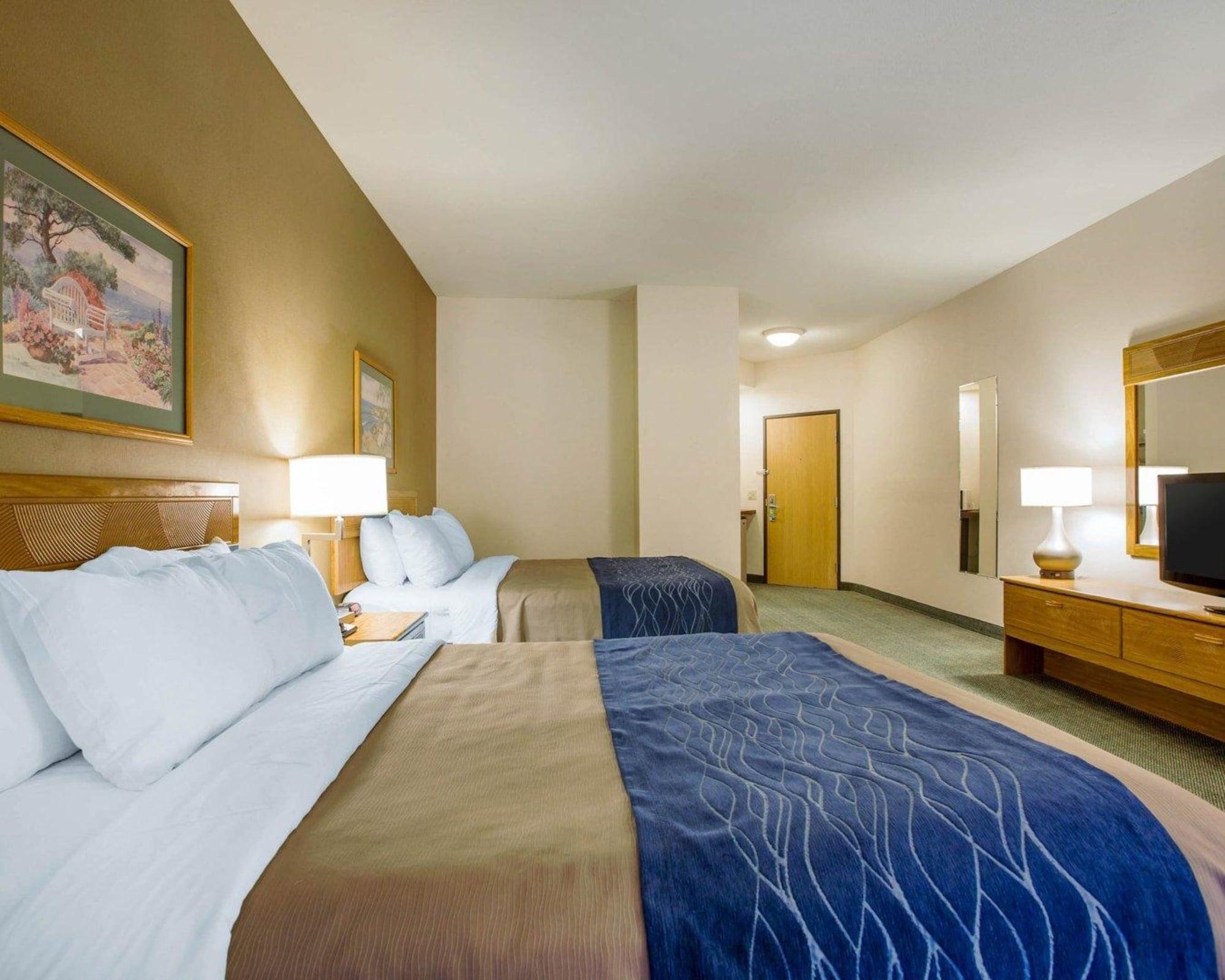 Comfort On The Monterey Bay 4*