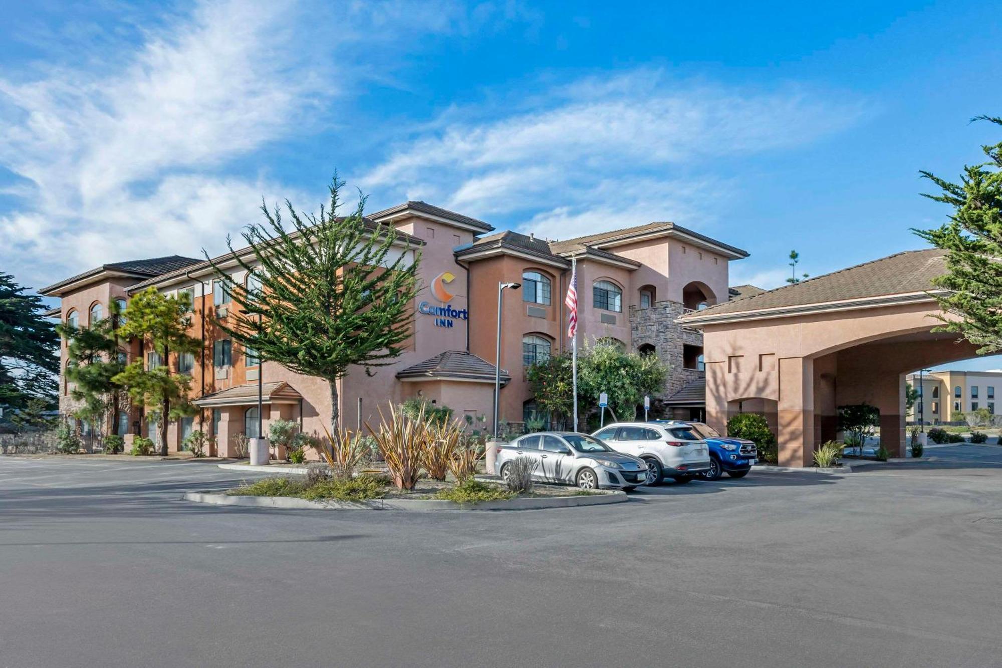 Comfort On The Monterey Bay Hotel