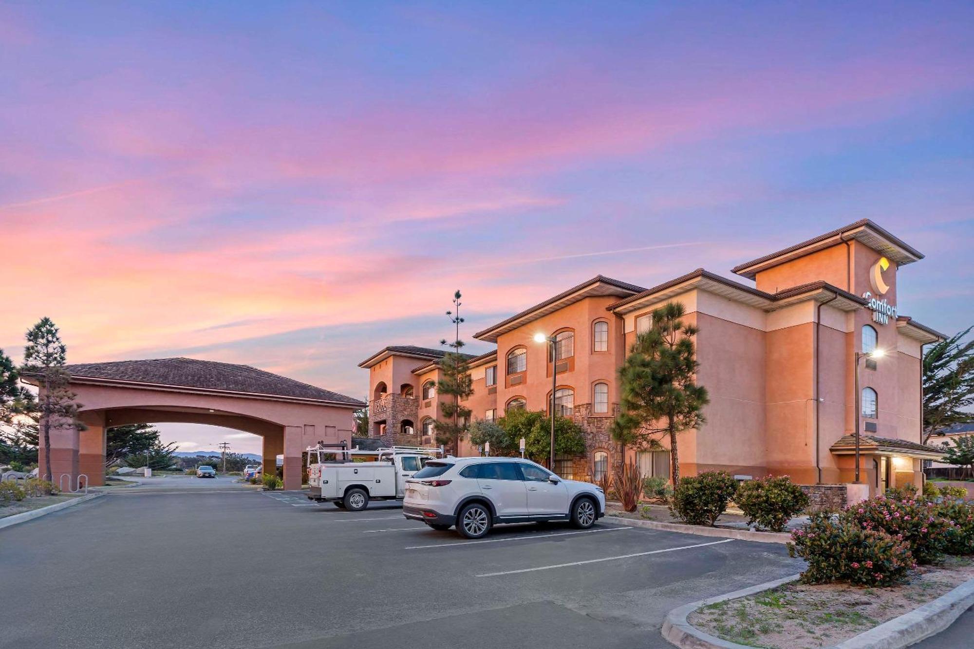 Comfort On The Monterey Bay 4* Marina
