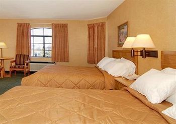 Comfort On The Monterey Bay Hotel 4*